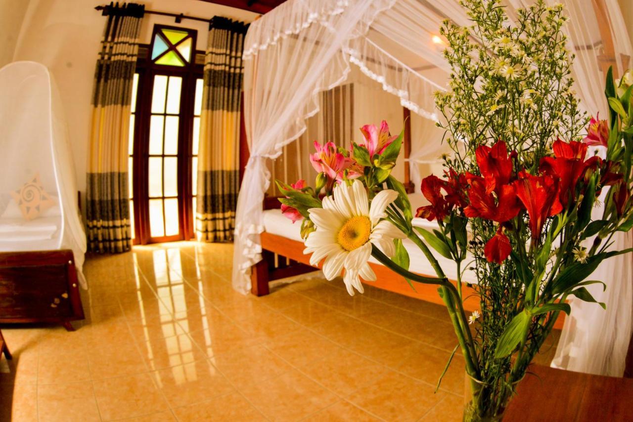 Thambara Villa Unawatuna Exterior foto